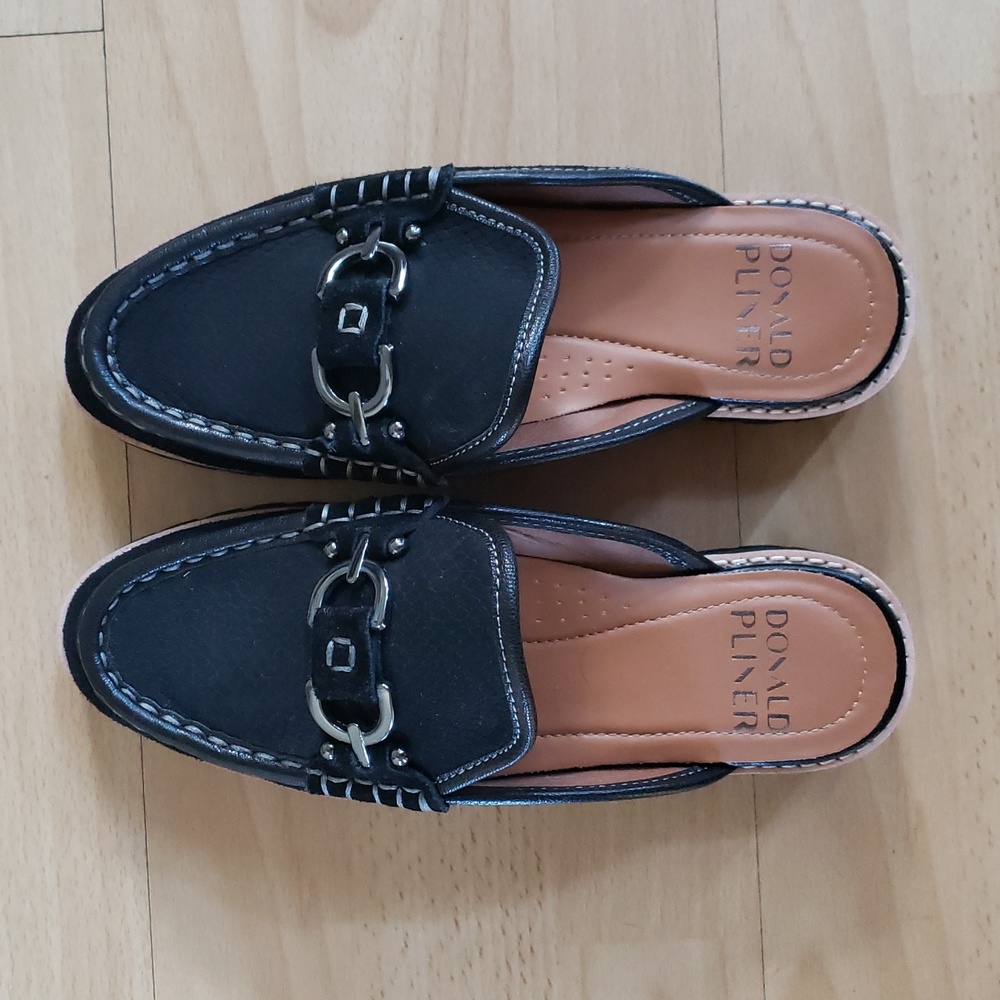 Donald J. Pliner Black Loafers Sleek Slip-Ons